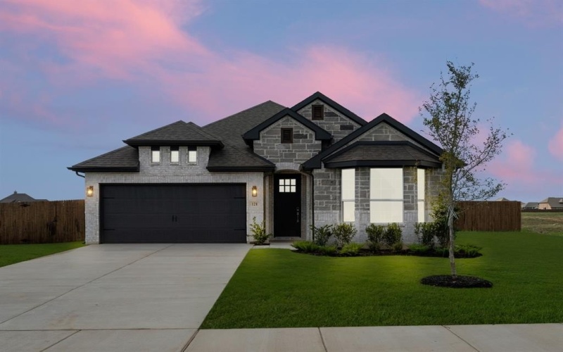 121 Grey Wolf Court, Godley, TX 76044, 3 Bedrooms Bedrooms, ,2 BathroomsBathrooms,Residential,For Sale,121 Grey Wolf Court,0,21076857