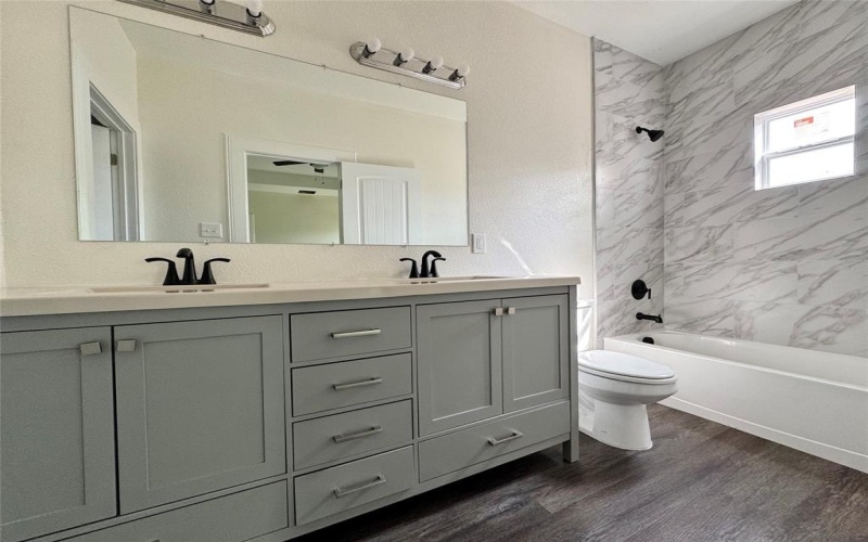 2010 Nantucket Village Drive, Dallas, TX 75217, 3 Bedrooms Bedrooms, ,2 BathroomsBathrooms,Residential,For Sale,2010 Nantucket Village Drive,0,21077087