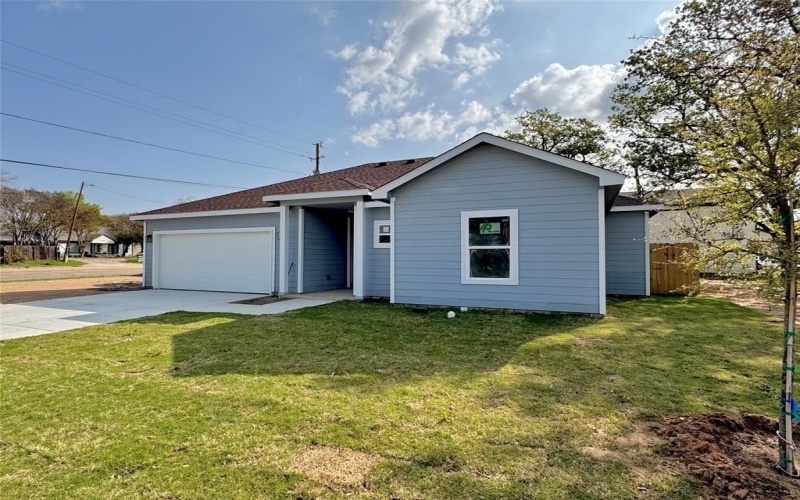 2010 Nantucket Village Drive, Dallas, TX 75217, 3 Bedrooms Bedrooms, ,2 BathroomsBathrooms,Residential,For Sale,2010 Nantucket Village Drive,0,21077087