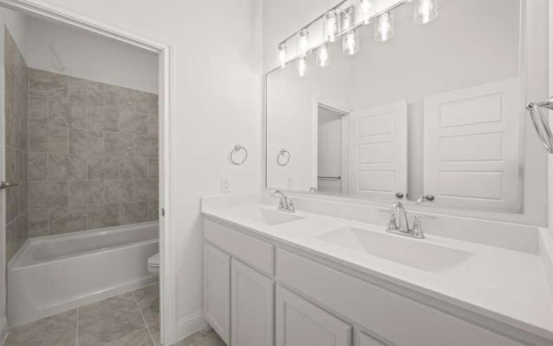 701 Seahawk Street, Joshua, TX 76058, 4 Habitaciones Habitaciones , ,2 BañosBaños,Residential,En Venta,701 Seahawk Street,0,21077171