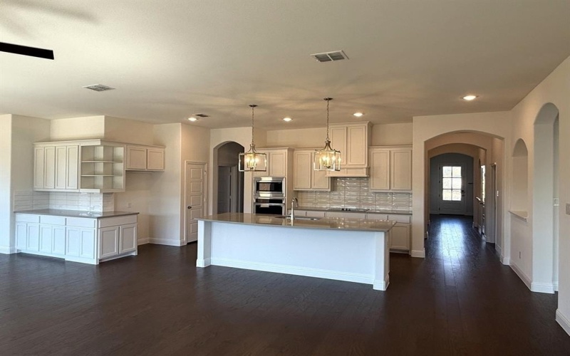 701 Seahawk Street, Joshua, TX 76058, 4 Habitaciones Habitaciones , ,2 BañosBaños,Residential,En Venta,701 Seahawk Street,0,21077171