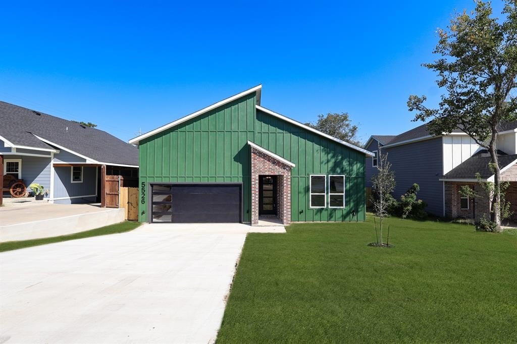 5526 Donnelly Avenue, Fort Worth, TX 76107, 4 Habitaciones Habitaciones , ,2 BañosBaños,Residential,En Venta,5526 Donnelly Avenue,0,21077181