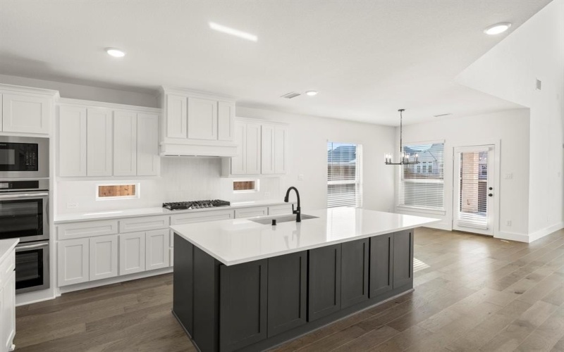 1308 Treasure Trail, Lucas, TX 75098, 5 Habitaciones Habitaciones , ,5 BañosBaños,Residential,En Venta,1308 Treasure Trail,0,21077182