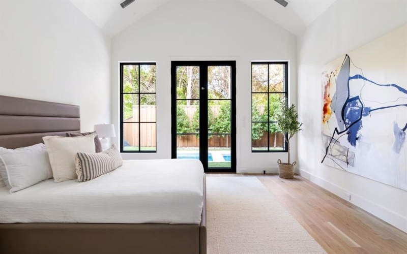 3944 Dalgreen Drive, Dallas, TX 75214, 5 Bedrooms Bedrooms, ,6 BathroomsBathrooms,Residential,For Sale,3944 Dalgreen Drive,0,21077338