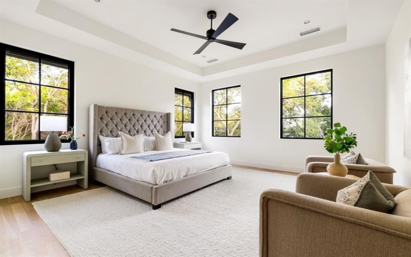 3944 Dalgreen Drive, Dallas, TX 75214, 5 Bedrooms Bedrooms, ,6 BathroomsBathrooms,Residential,For Sale,3944 Dalgreen Drive,0,21077338