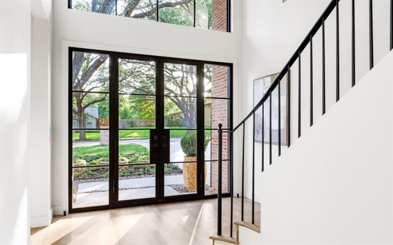 3944 Dalgreen Drive, Dallas, TX 75214, 5 Bedrooms Bedrooms, ,6 BathroomsBathrooms,Residential,For Sale,3944 Dalgreen Drive,0,21077338