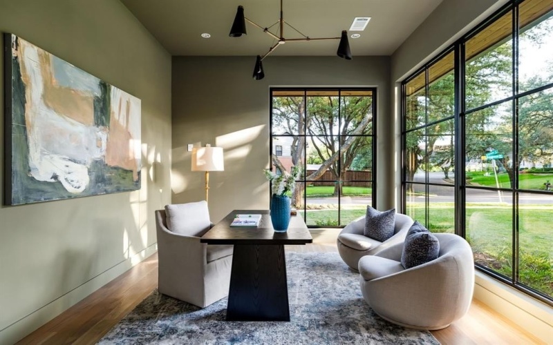 3944 Dalgreen Drive, Dallas, TX 75214, 5 Bedrooms Bedrooms, ,6 BathroomsBathrooms,Residential,For Sale,3944 Dalgreen Drive,0,21077338