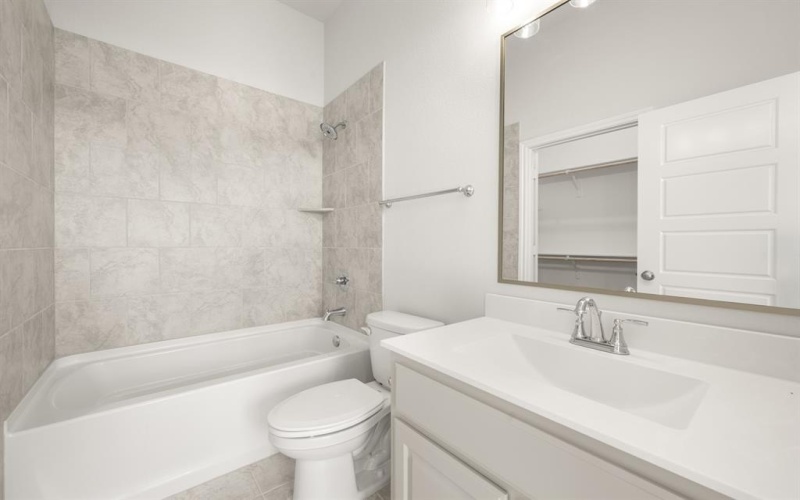 116 Grey Wolf Court, Godley, TX 76044, 5 Bedrooms Bedrooms, ,5 BathroomsBathrooms,Residential,For Sale,116 Grey Wolf Court,0,21077450