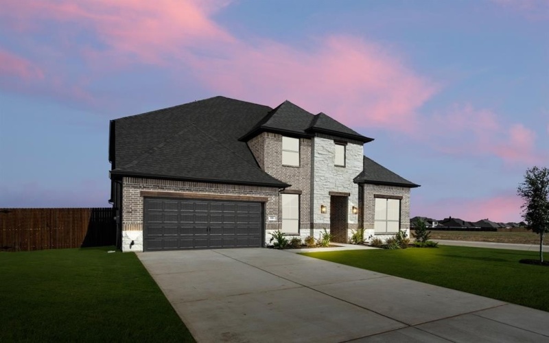 116 Grey Wolf Court, Godley, TX 76044, 5 Bedrooms Bedrooms, ,5 BathroomsBathrooms,Residential,For Sale,116 Grey Wolf Court,0,21077450