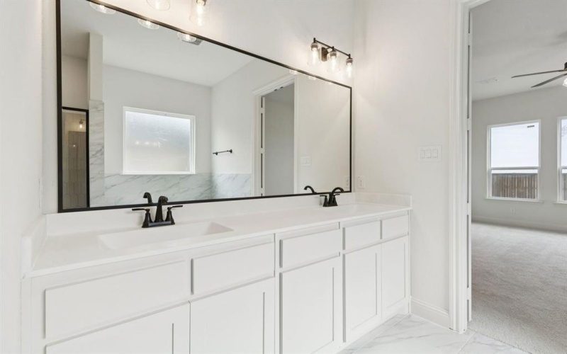 1090 Foxtail Drive, Justin, TX 76247, 4 Bedrooms Bedrooms, ,3 BathroomsBathrooms,Residential,For Sale,1090 Foxtail Drive,0,21077467