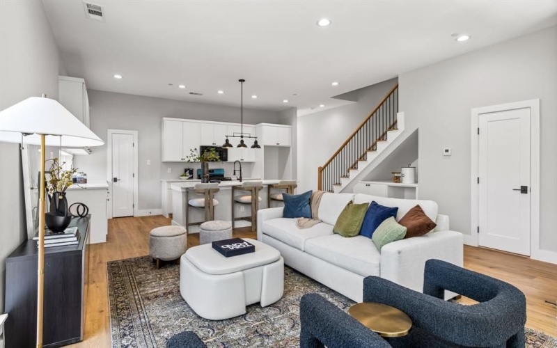 4709 Virginia Avenue #2, Dallas, TX 75204, 3 Habitaciones Habitaciones , ,3 BañosBaños,Residential,En Venta,4709 Virginia Avenue,0,21077513