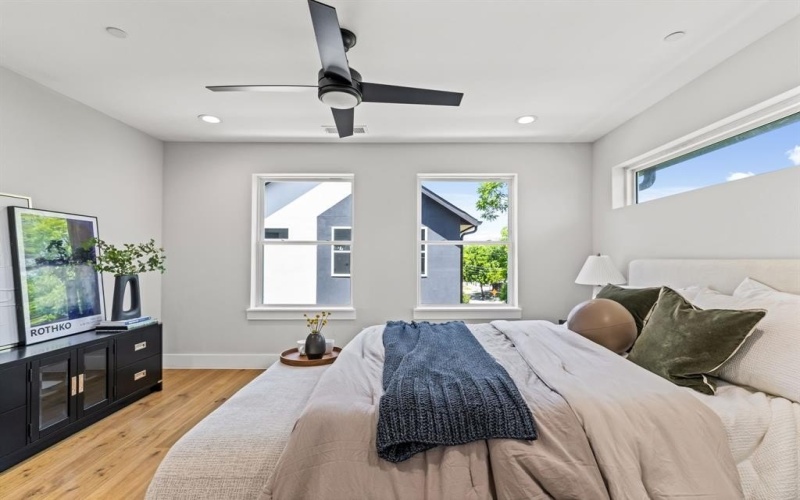 4709 Virginia Avenue #2, Dallas, TX 75204, 3 Habitaciones Habitaciones , ,3 BañosBaños,Residential,En Venta,4709 Virginia Avenue,0,21077513