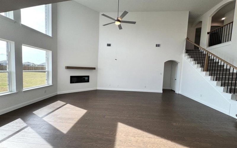 109 Golden Jackal Court, Godley, TX 76044, 4 Bedrooms Bedrooms, ,3 BathroomsBathrooms,Residential,For Sale,109 Golden Jackal Court,0,21077514