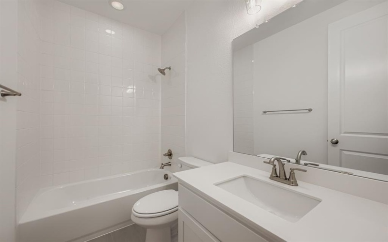 313 Barn Swallow Drive, Celina, TX 75009, 4 Habitaciones Habitaciones , ,3 BañosBaños,Residential,En Venta,313 Barn Swallow Drive,0,21077516