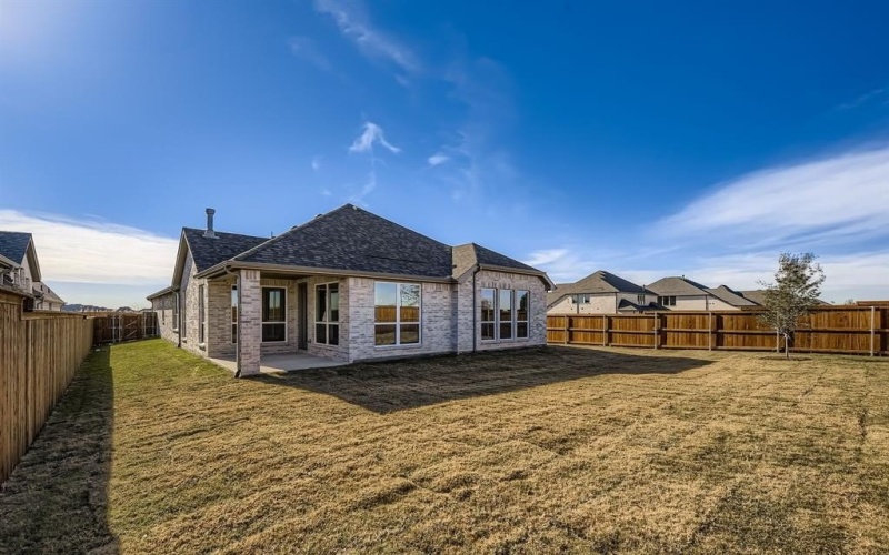 313 Barn Swallow Drive, Celina, TX 75009, 4 Habitaciones Habitaciones , ,3 BañosBaños,Residential,En Venta,313 Barn Swallow Drive,0,21077516