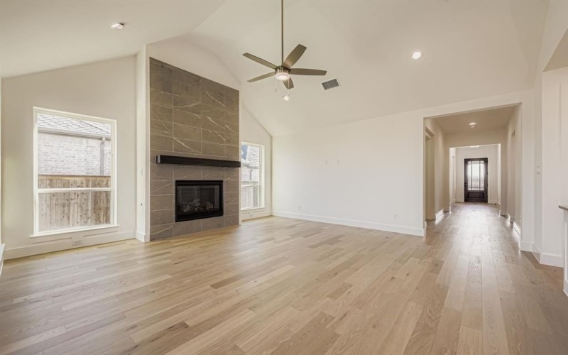 313 Barn Swallow Drive, Celina, TX 75009, 4 Habitaciones Habitaciones , ,3 BañosBaños,Residential,En Venta,313 Barn Swallow Drive,0,21077516