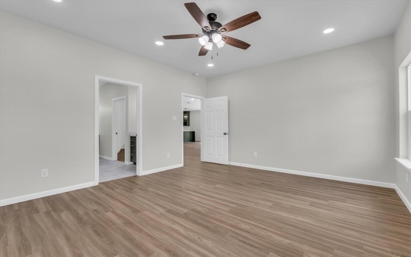 3211 Parrott Avenue, Waco, TX 76707, 3 Bedrooms Bedrooms, ,2 BathroomsBathrooms,Residential,For Sale,3211 Parrott Avenue,0,21077530