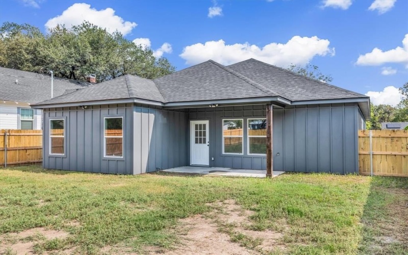 3211 Parrott Avenue, Waco, TX 76707, 3 Bedrooms Bedrooms, ,2 BathroomsBathrooms,Residential,For Sale,3211 Parrott Avenue,0,21077530