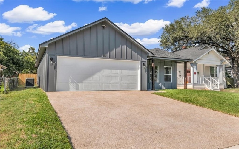 3211 Parrott Avenue, Waco, TX 76707, 3 Bedrooms Bedrooms, ,2 BathroomsBathrooms,Residential,For Sale,3211 Parrott Avenue,0,21077530