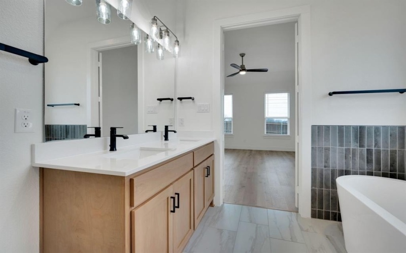 4312 Laurel Trail, Midlothian, TX 76065, 3 Bedrooms Bedrooms, ,2 BathroomsBathrooms,Residential,For Sale,4312 Laurel Trail,0,21077547