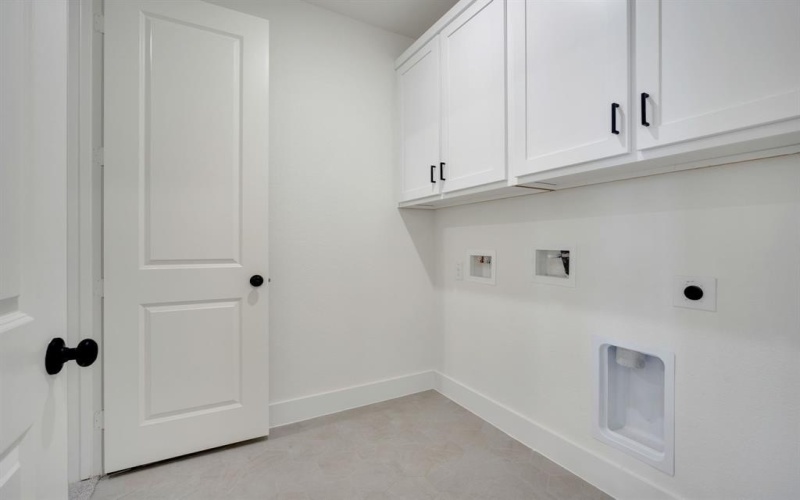 4312 Laurel Trail, Midlothian, TX 76065, 3 Bedrooms Bedrooms, ,2 BathroomsBathrooms,Residential,For Sale,4312 Laurel Trail,0,21077547