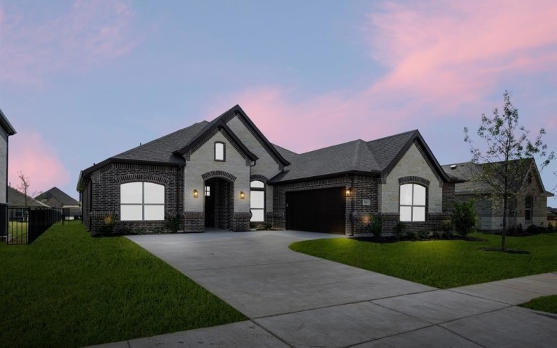 316 Bowrider Lane, Granbury, TX 76049, 3 Habitaciones Habitaciones , ,2 BañosBaños,Residential,En Venta,316 Bowrider Lane,0,21077560