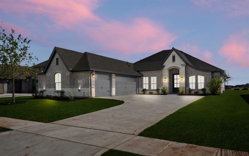 369 Paddle Boat Drive, Granbury, TX 76049, 3 Habitaciones Habitaciones , ,2 BañosBaños,Residential,En Venta,369 Paddle Boat Drive,0,21077577