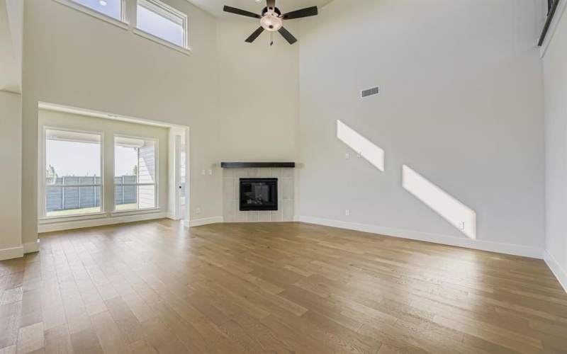 8904 Chestnut Lane, Justin, TX 76247, 4 Bedrooms Bedrooms, ,3 BathroomsBathrooms,Residential,For Sale,8904 Chestnut Lane,0,21077579