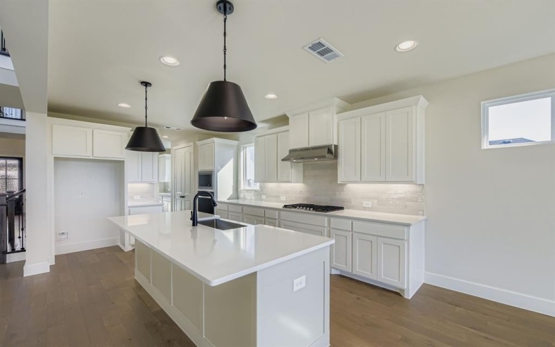 8904 Chestnut Lane, Justin, TX 76247, 4 Bedrooms Bedrooms, ,3 BathroomsBathrooms,Residential,For Sale,8904 Chestnut Lane,0,21077579