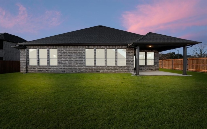 901 Meadow View Drive, Cleburne, TX 76033, 4 Habitaciones Habitaciones , ,2 BañosBaños,Residential,En Venta,901 Meadow View Drive,0,21077597