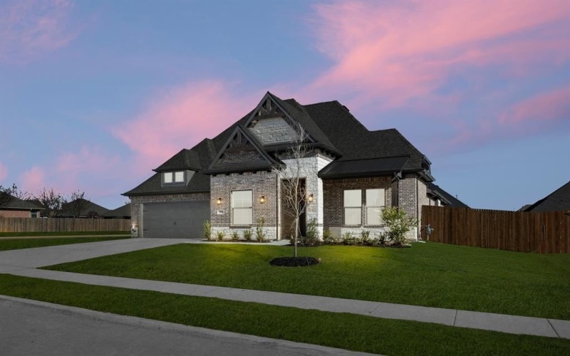 901 Meadow View Drive, Cleburne, TX 76033, 4 Habitaciones Habitaciones , ,2 BañosBaños,Residential,En Venta,901 Meadow View Drive,0,21077597