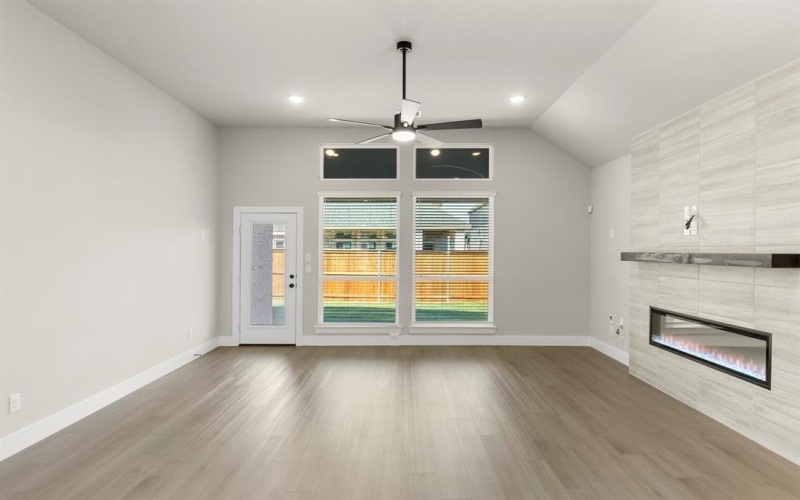 1027 Gracious Drive, Lucas, TX 75098, 4 Bedrooms Bedrooms, ,3 BathroomsBathrooms,Residential,For Sale,1027 Gracious Drive,0,21077613