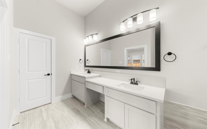 1027 Gracious Drive, Lucas, TX 75098, 4 Bedrooms Bedrooms, ,3 BathroomsBathrooms,Residential,For Sale,1027 Gracious Drive,0,21077613