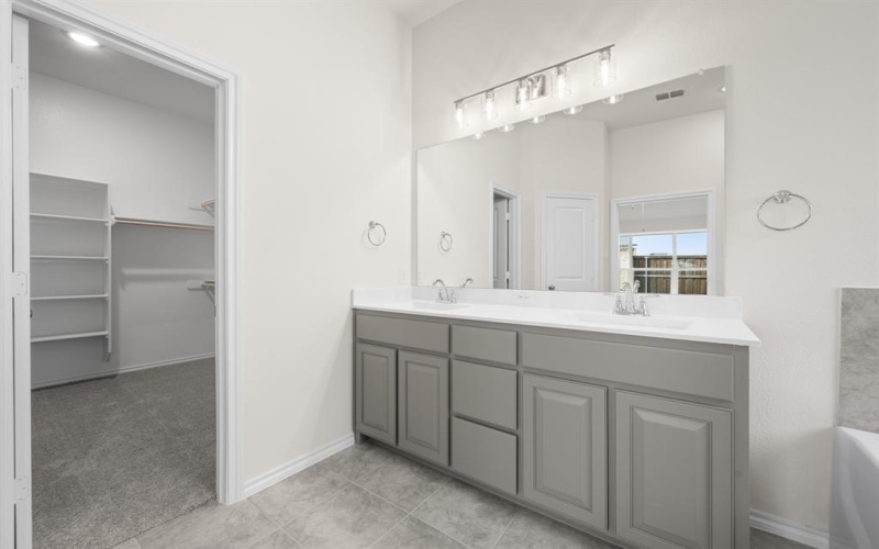 810 Misty Lane, Cleburne, TX 76033, 3 Habitaciones Habitaciones , ,2 BañosBaños,Residential,En Venta,810 Misty Lane,0,21077644