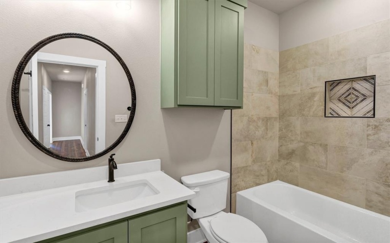 805 Branding Iron Trail, Granbury, TX 76049, 3 Bedrooms Bedrooms, ,2 BathroomsBathrooms,Residential,For Sale,805 Branding Iron Trail,0,21077673