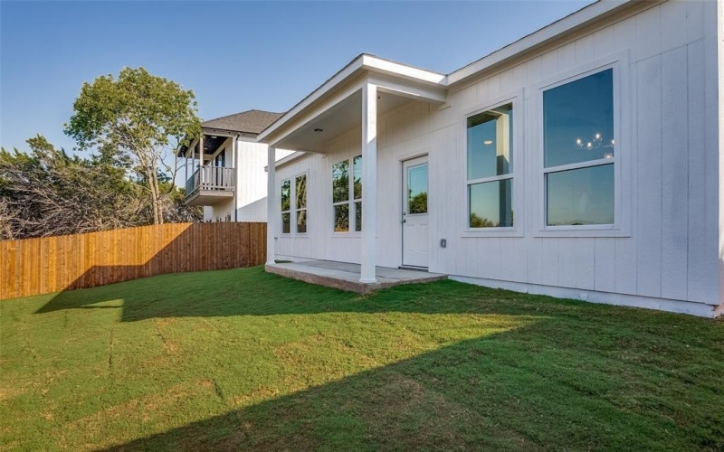 5612 Barkridge Drive, Granbury, TX 76048, 4 Bedrooms Bedrooms, ,3 BathroomsBathrooms,Residential,For Sale,5612 Barkridge Drive,0,21077681