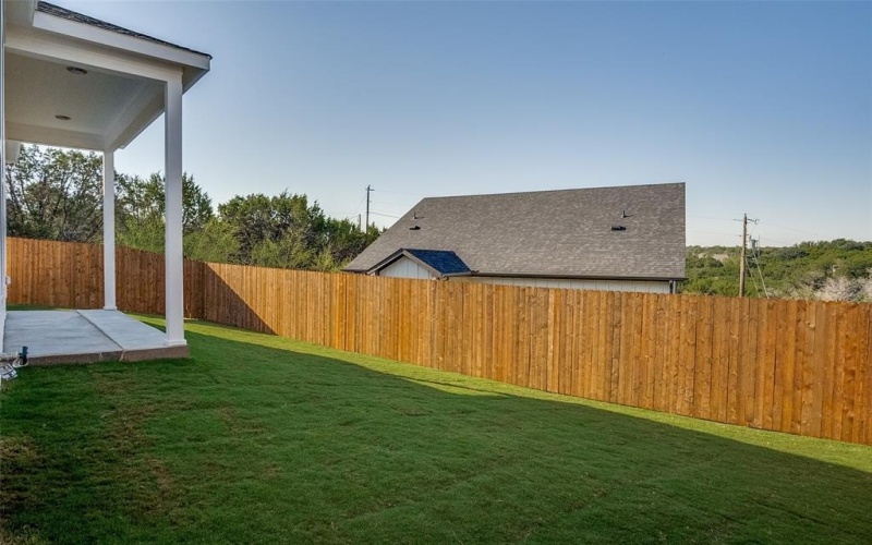 5612 Barkridge Drive, Granbury, TX 76048, 4 Bedrooms Bedrooms, ,3 BathroomsBathrooms,Residential,For Sale,5612 Barkridge Drive,0,21077681