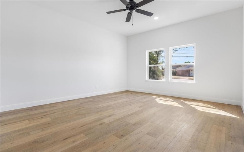 4715 Ramey Avenue, Fort Worth, TX 76105, 4 Bedrooms Bedrooms, ,2 BathroomsBathrooms,Residential,For Sale,4715 Ramey Avenue,0,21077687