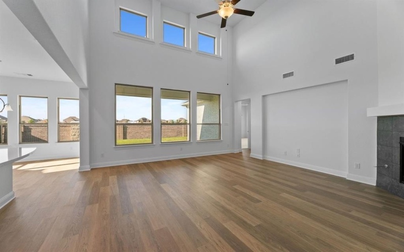2211 Birch Street, Mansfield, TX 76063, 5 Bedrooms Bedrooms, ,5 BathroomsBathrooms,Residential,For Sale,2211 Birch Street,0,21077742