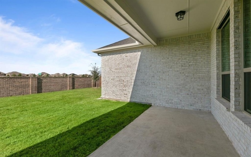 2211 Birch Street, Mansfield, TX 76063, 5 Bedrooms Bedrooms, ,5 BathroomsBathrooms,Residential,For Sale,2211 Birch Street,0,21077742