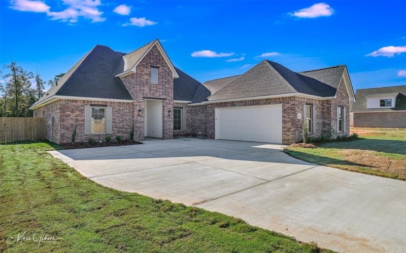 171 Sitka Loop, Haughton, LA 71037, 4 Bedrooms Bedrooms, ,3 BathroomsBathrooms,Residential,For Sale,171 Sitka Loop,0,21077781