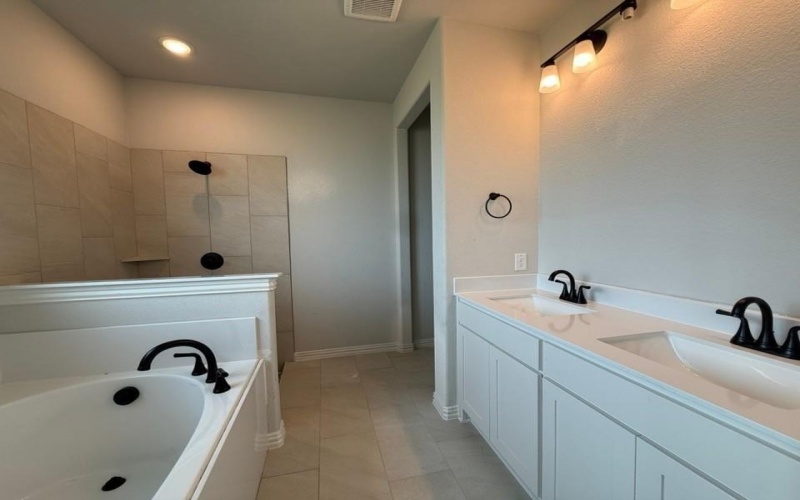 60 Roosevelt Lane, Valley View, TX 76272, 3 Habitaciones Habitaciones , ,2 BañosBaños,Residential,En Venta,60 Roosevelt Lane,0,21077816