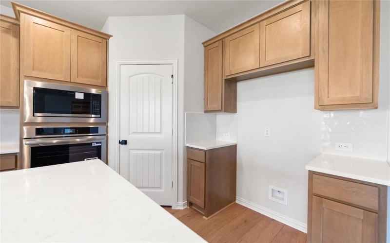 30 Roosevelt Lane, Valley View, TX 76272, 4 Habitaciones Habitaciones , ,2 BañosBaños,Residential,En Venta,30 Roosevelt Lane,0,21077831