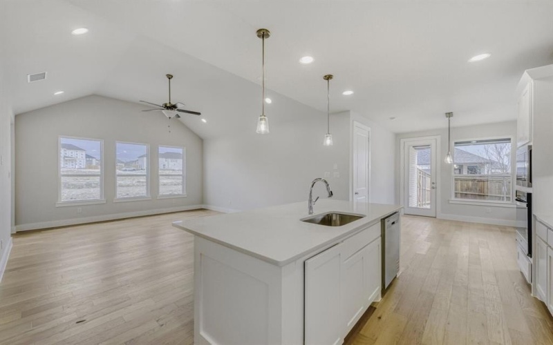 6033 Davis Knoll Drive, Fort Worth, TX 76126, 3 Bedrooms Bedrooms, ,2 BathroomsBathrooms,Residential,For Sale,6033 Davis Knoll Drive,0,21077886