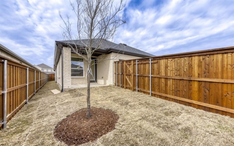6033 Davis Knoll Drive, Fort Worth, TX 76126, 3 Bedrooms Bedrooms, ,2 BathroomsBathrooms,Residential,For Sale,6033 Davis Knoll Drive,0,21077886
