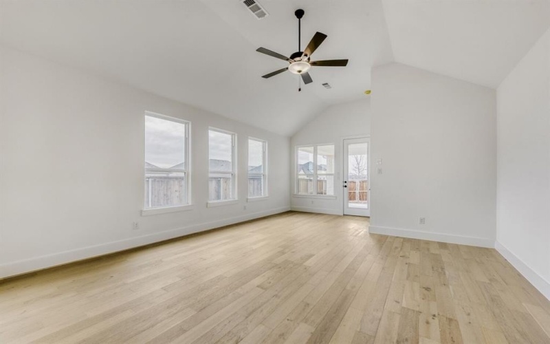 6024 Silverstein Street, Fort Worth, TX 76126, 3 Habitaciones Habitaciones , ,2 BañosBaños,Residential,En Venta,6024 Silverstein Street,0,21077918