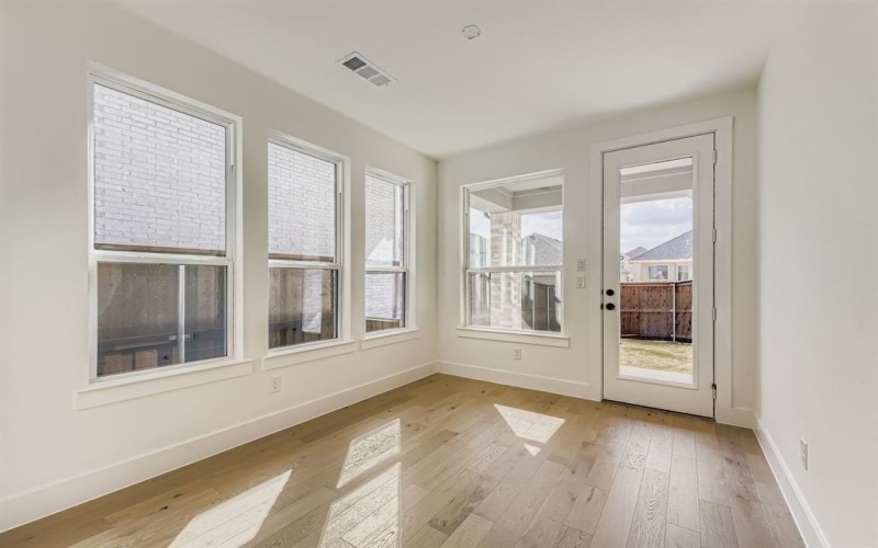 6032 Silverstein Street, Fort Worth, TX 76126, 3 Bedrooms Bedrooms, ,2 BathroomsBathrooms,Residential,For Sale,6032 Silverstein Street,0,21077937