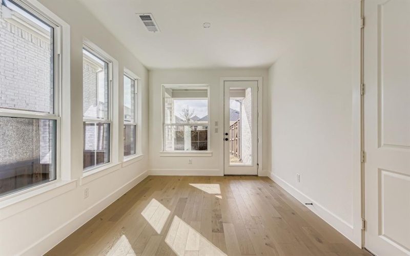 6032 Silverstein Street, Fort Worth, TX 76126, 3 Bedrooms Bedrooms, ,2 BathroomsBathrooms,Residential,For Sale,6032 Silverstein Street,0,21077937