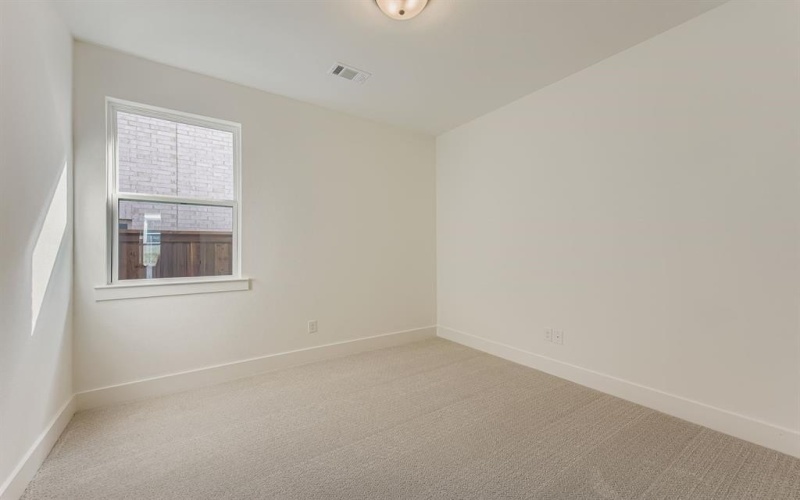 6032 Silverstein Street, Fort Worth, TX 76126, 3 Bedrooms Bedrooms, ,2 BathroomsBathrooms,Residential,For Sale,6032 Silverstein Street,0,21077937