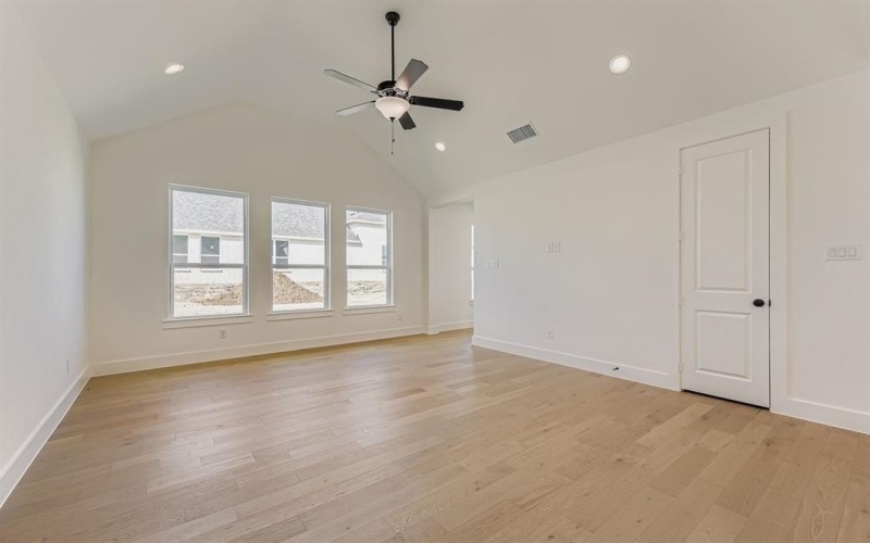 6032 Silverstein Street, Fort Worth, TX 76126, 3 Bedrooms Bedrooms, ,2 BathroomsBathrooms,Residential,For Sale,6032 Silverstein Street,0,21077937